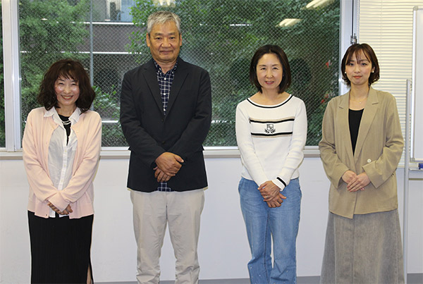 ミレ・ジョブカレッジの登録販売者講師と受講生3人に登録販売者の資格や授業、実際のお仕事について聞いてみました！